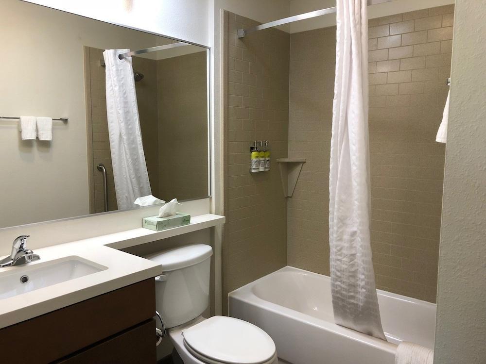 Candlewood Suites Houma By Ihg Bagian luar foto