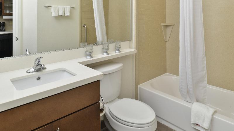 Candlewood Suites Houma By Ihg Bagian luar foto