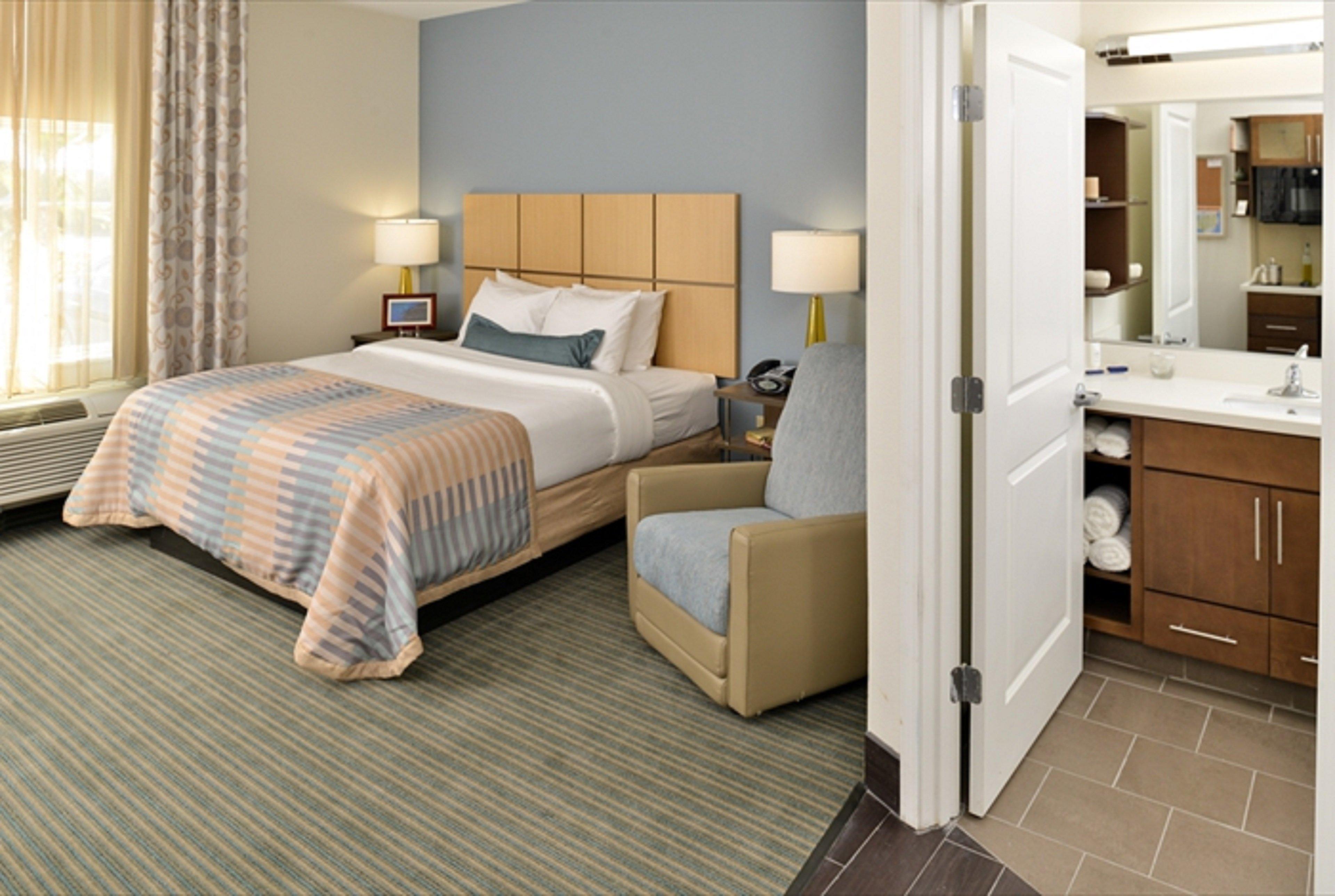 Candlewood Suites Houma By Ihg Bagian luar foto