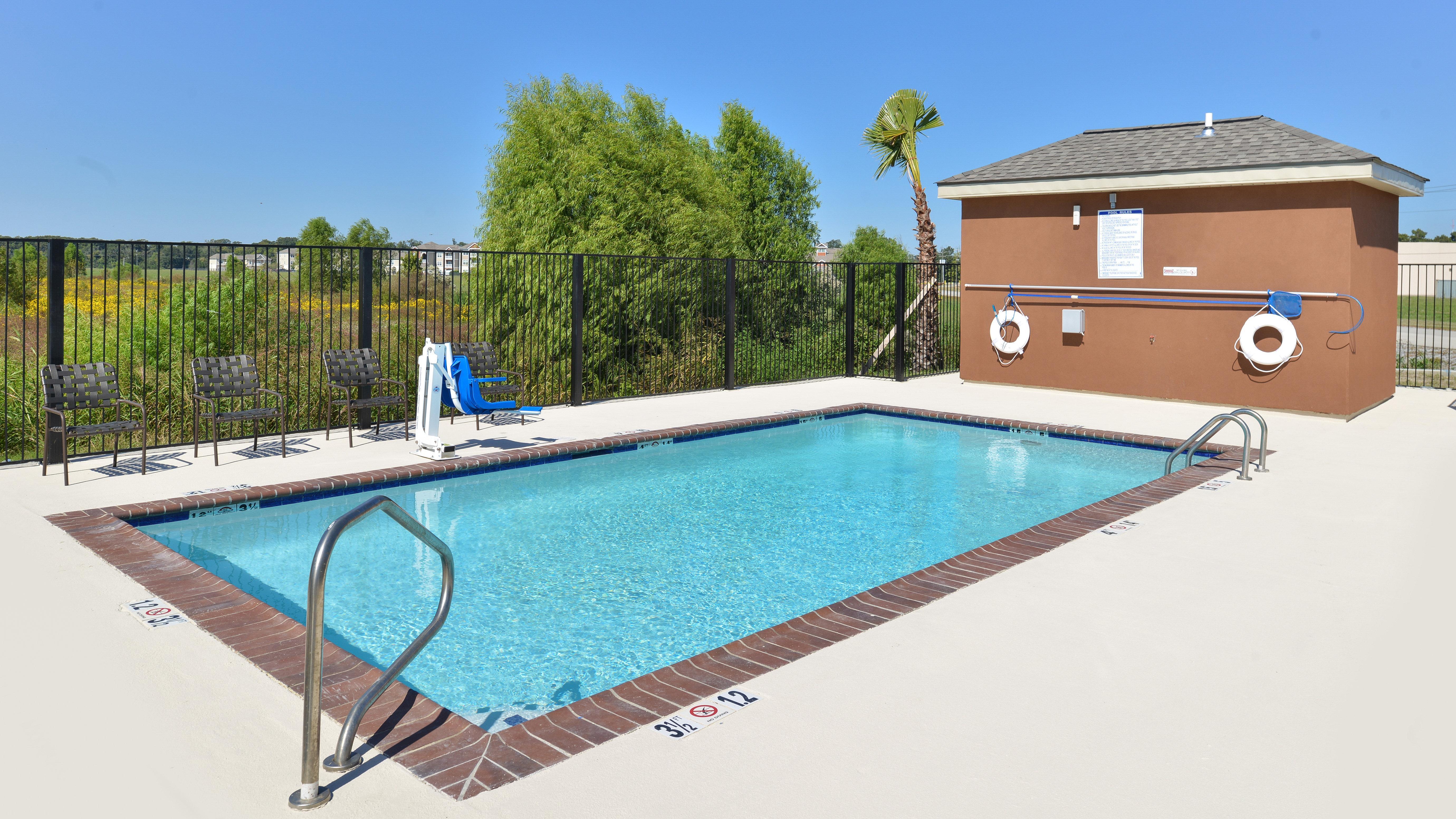 Candlewood Suites Houma By Ihg Bagian luar foto